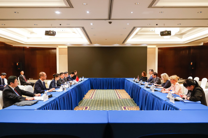Vice Minister of Commerce Ling Ji held talks with Deputy Minister of ...